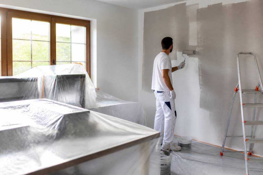Artisan peintre intérieur : comment choisir le bon professionnel pour vos travaux de peinture