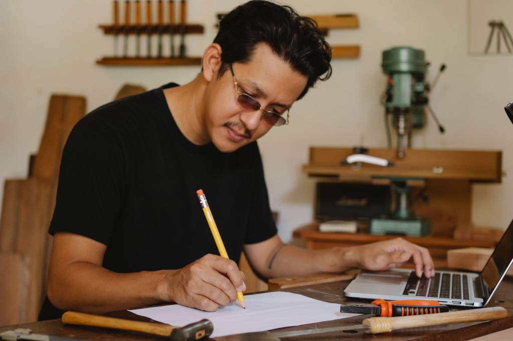 Mutuelle artisan commerçant : quelles solutions pour protéger sa santé et son budget